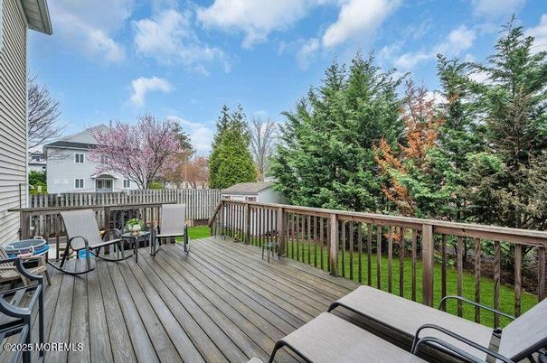 Exterior, Wood Texture Flooring