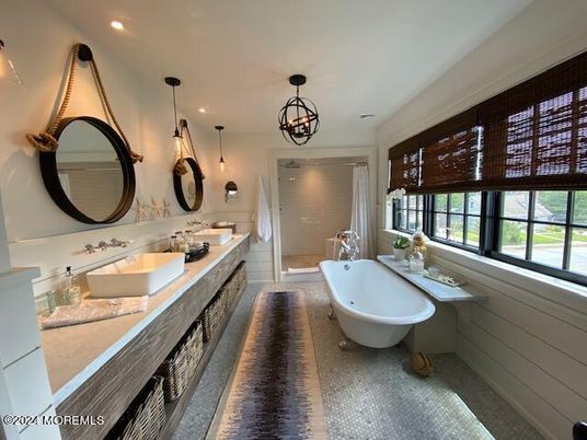 Bathroom, Dual Sink Vanities, Free Standing Baths, Interior, Pendant Lights, Recessed Lighting