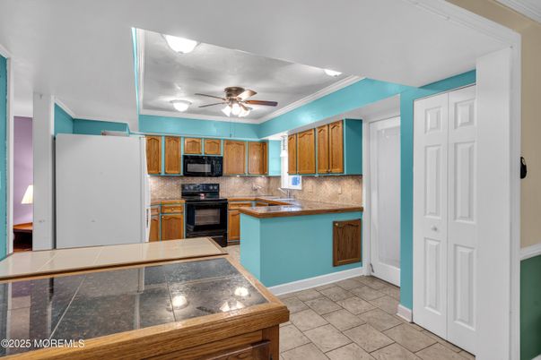Interior, Kitchen