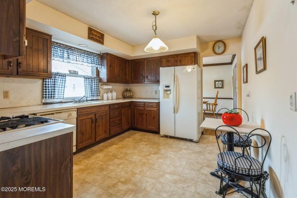 Interior, Kitchen, Pendant Lights