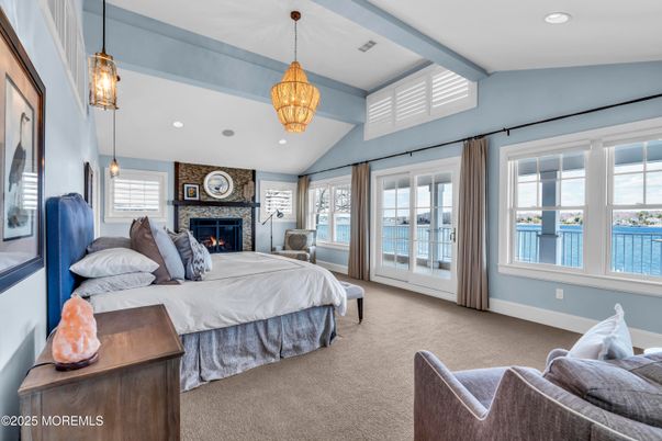 Bedroom, Fireplace, Interior, Pendant Lights, Recessed Lighting, Water