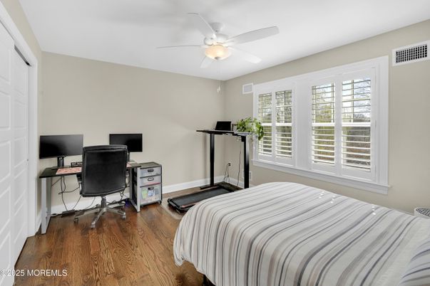 Bedroom, Home Office, Interior, Wood Texture Flooring