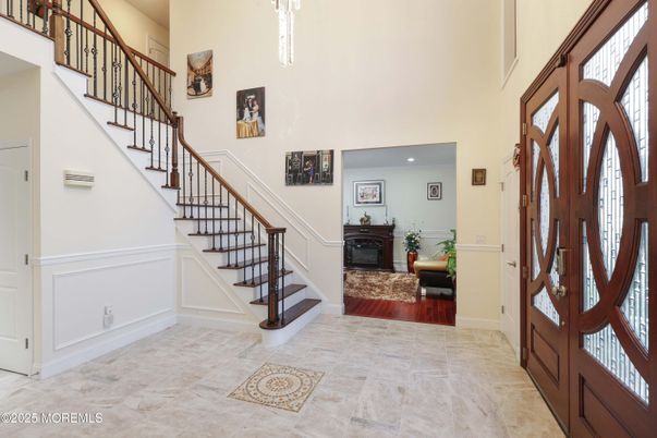 Interior, Pendant Lights, Recessed Lighting, Wood Texture Flooring