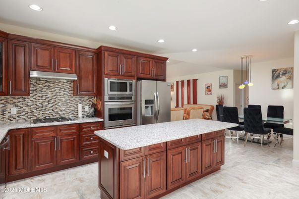 Dining room, Interior, Kitchen, Pendant Lights, Recessed Lighting, Stainless Steel Appliances