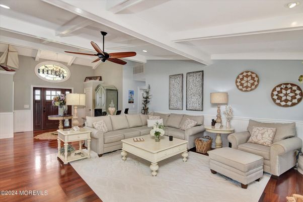 Chandelier, Interior, Living room, Recessed Lighting, Wood Texture Flooring