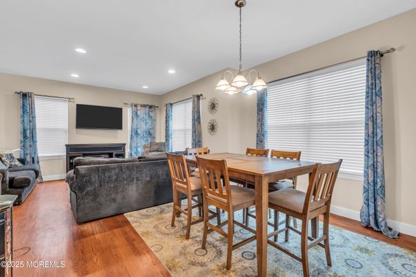 Dining room, Interior, Living room, Pendant Lights, Recessed Lighting, Wood Texture Flooring