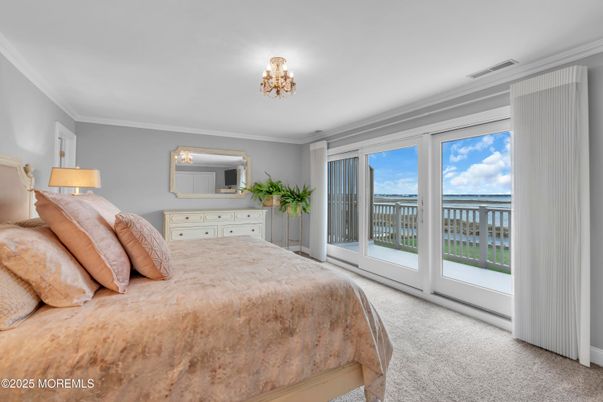 Bedroom, Interior, Water