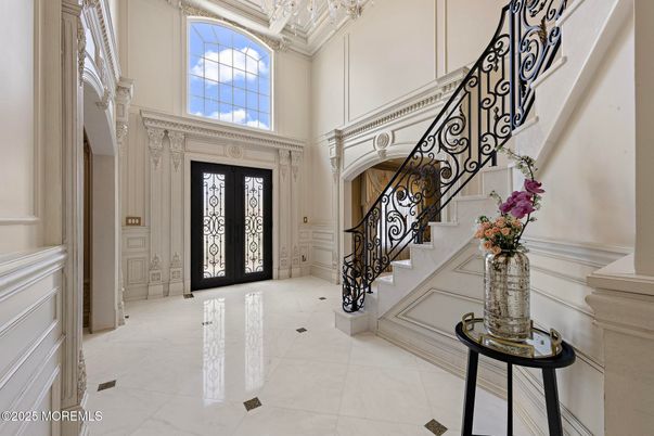 Interior, Marble