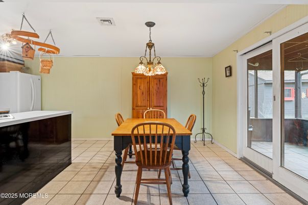Dining room, Interior, Pendant Lights