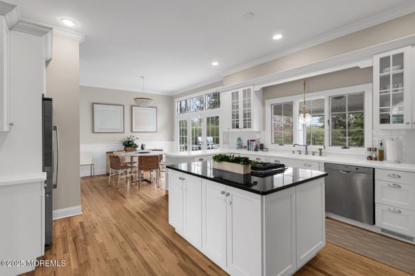 Dining room, Interior, Kitchen, Pendant Lights, Recessed Lighting, Wood Texture Flooring