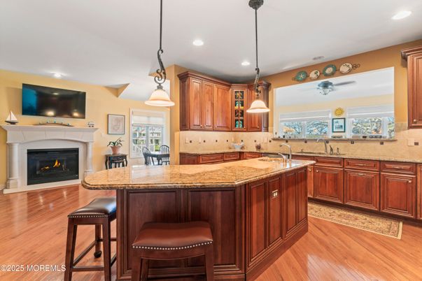 Fireplace, Interior, Kitchen, Pendant Lights, Recessed Lighting, Wood Texture Flooring