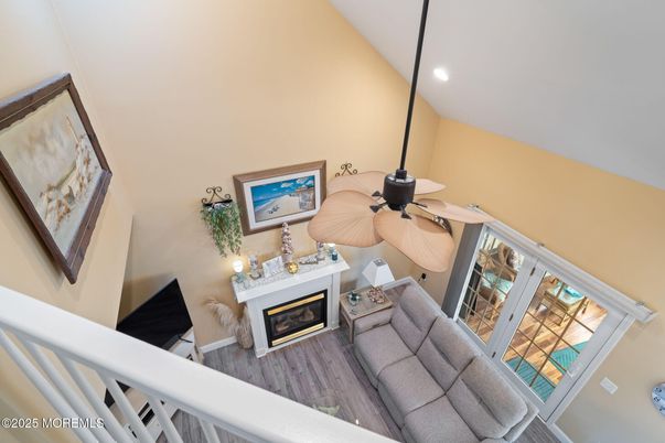 Fireplace, Interior, Living room, Recessed Lighting