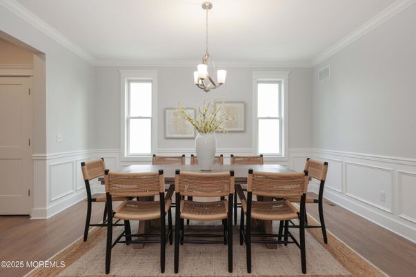 Chandelier, Dining room, Interior, Pendant Lights, Wood Texture Flooring