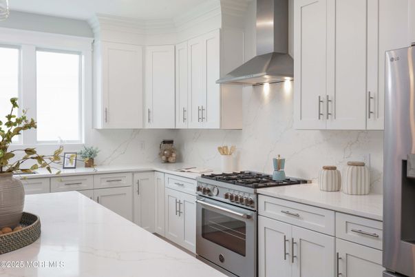 Interior, Kitchen, Marble Walls, Stainless Steel Appliances