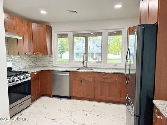 Interior, Kitchen, Marble, Recessed Lighting, Stainless Steel Appliances