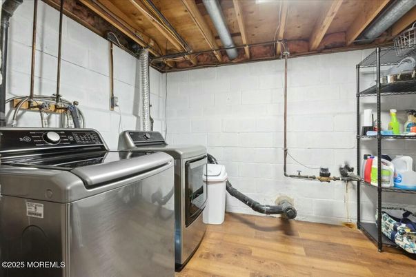 Interior, Washer, Wooden Beams, Wooden Ceilings, Wood Texture Flooring