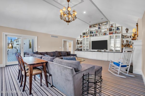 Chandelier, Dining room, Interior, Living room, Recessed Lighting