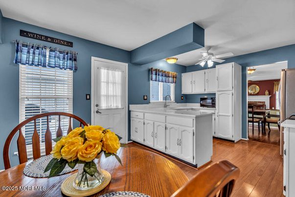 Dining room, Interior, Kitchen, Wood Texture Flooring