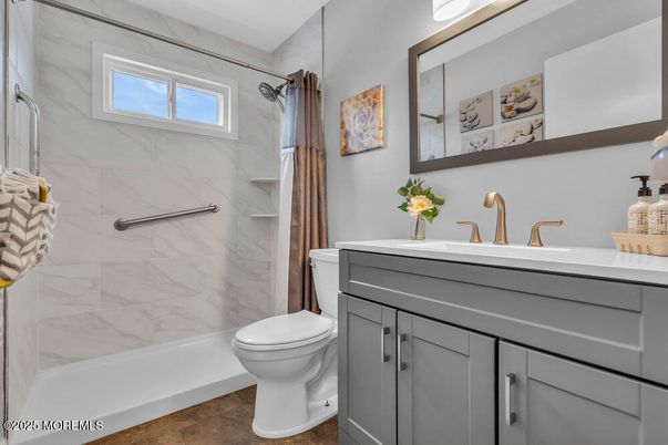Bathroom, Interior, Marble Walls