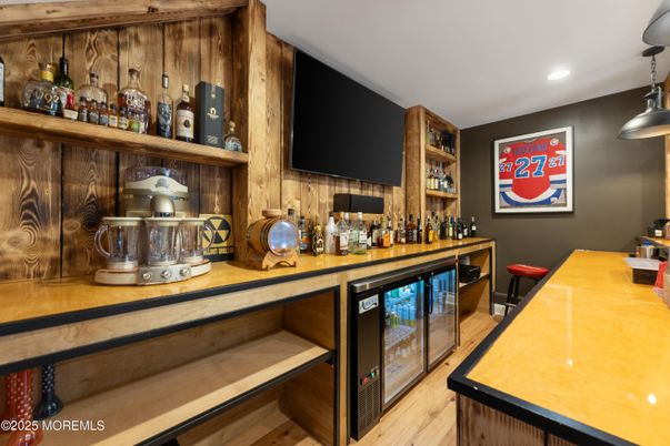 Interior, Pendant Lights, Recessed Lighting, Wood Texture Flooring