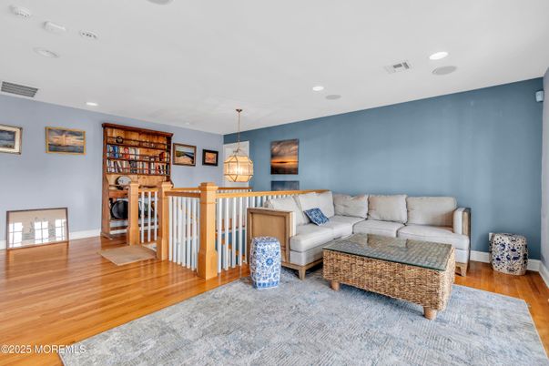 Interior, Living room, Pendant Lights, Recessed Lighting, Wood Texture Flooring
