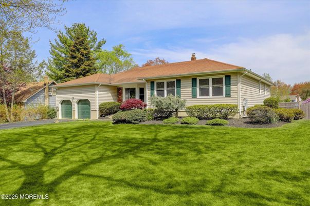 Backyard, Exterior, Facade, Ranch