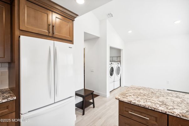 Interior, Recessed Lighting, Utility Closets, Washer, Wood Texture Flooring