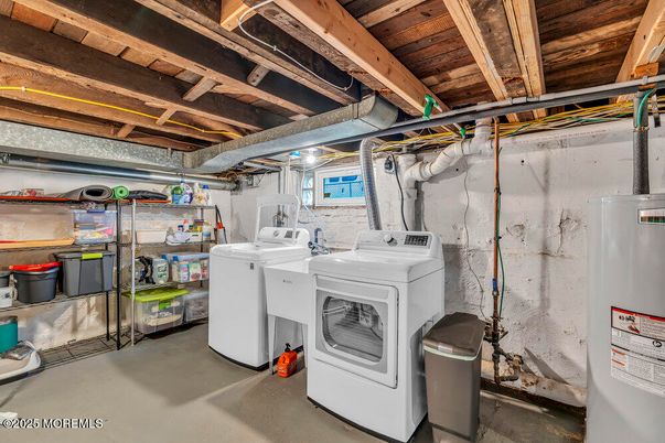 Interior, Washer, Wooden Beams, Wooden Ceilings