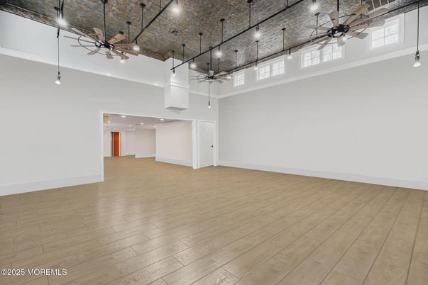 Empty room, Interior, Pendant Lights, Recessed Lighting, Wood Texture Flooring