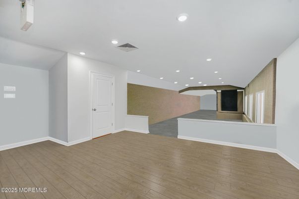 Empty room, Interior, Recessed Lighting, Wood Texture Flooring