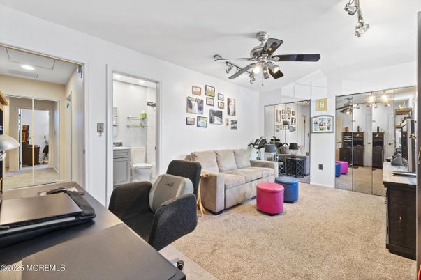 Bathroom, Interior, Living room, Recessed Lighting