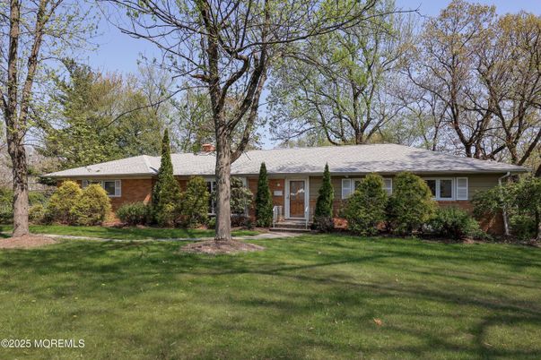 Exterior, Facade, Brick Facade, Ranch