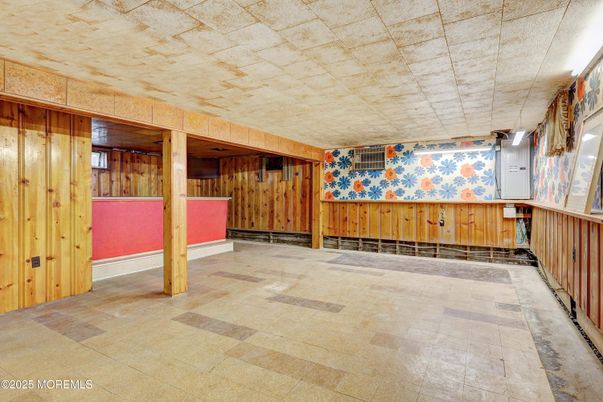 Interior, Wooden Walls
