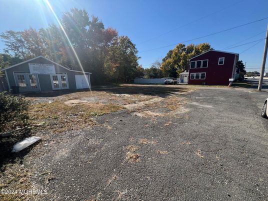 Backyard, Detached Garage, Exterior