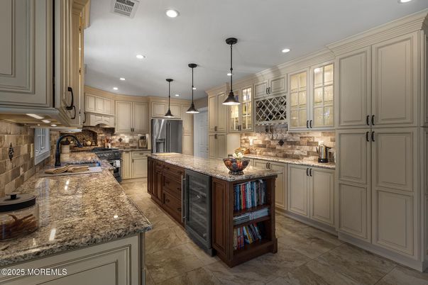 Interior, Kitchen, Pendant Lights, Recessed Lighting, Stainless Steel Appliances