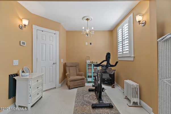 Chandelier, Fitness Equipment, Interior