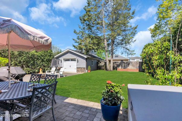 Backyard, Detached Garage, Exterior