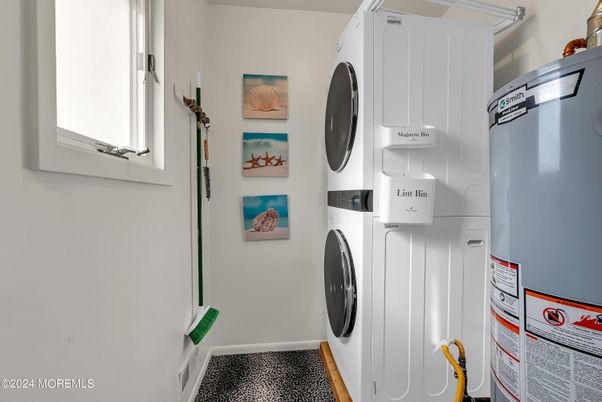 Interior, Utility Closets, Washer