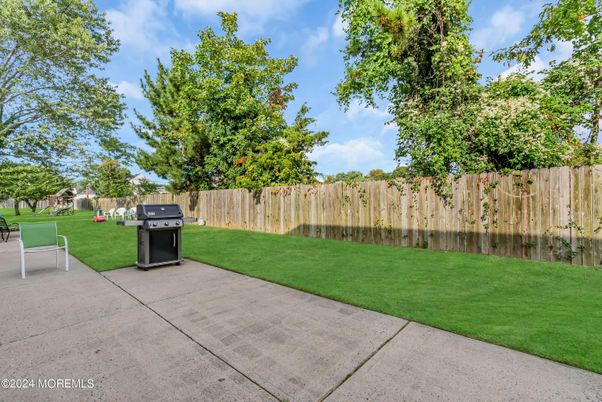 Backyard, Exterior, Water