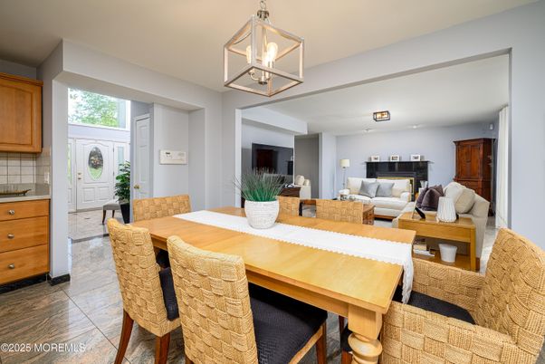 Dining room, Interior, Living room, Pendant Lights, Recessed Lighting