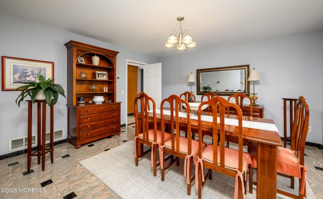 Chandelier, Dining room, Interior
