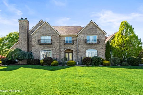 Exterior, Facade, Brick Facade, Brick Traditional