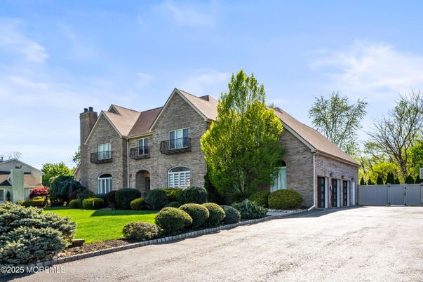 Exterior, Facade, Brick Facade, French Provincial