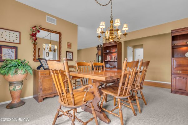 Chandelier, Dining room, Interior