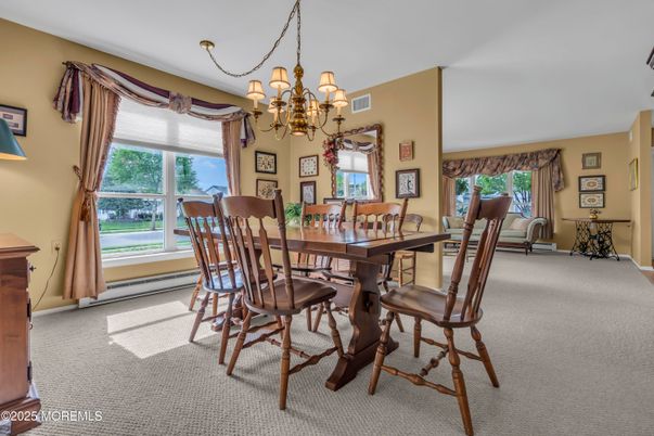 Chandelier, Dining room, Interior