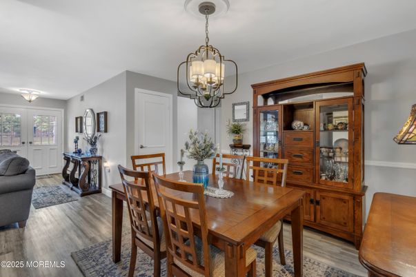 Chandelier, Dining room, Interior, Pendant Lights, Wood Texture Flooring