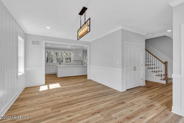 Empty room, Interior, Pendant Lights, Recessed Lighting, Wood Texture Flooring