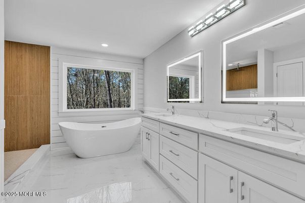 Bathroom, Dual Sink Vanities, Free Standing Baths, Interior, Marble, Recessed Lighting