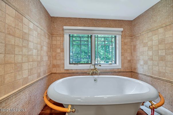 Bathroom, Free Standing Baths, Interior, Stone Walls