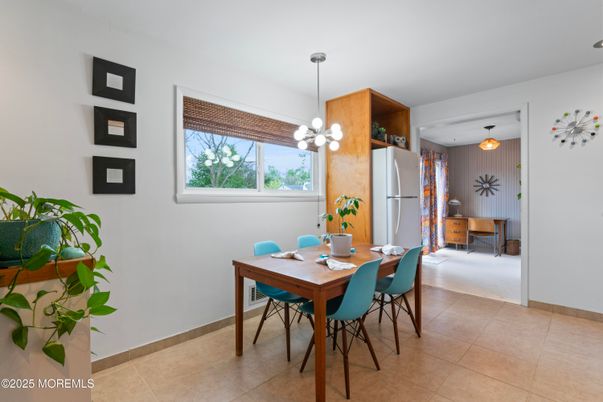 Dining room, Interior, Pendant Lights